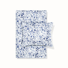 Load image into Gallery viewer, Classic Hemmed Duvet Set
