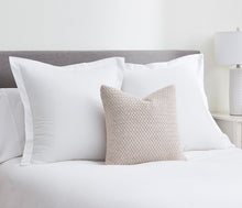 Load image into Gallery viewer, Chunky Knit Decorative Pillow Cover
