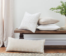 Load image into Gallery viewer, Chunky Knit Decorative Pillow Cover
