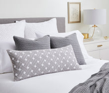 Load image into Gallery viewer, Chunky Knit Decorative Pillow Cover

