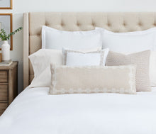 Load image into Gallery viewer, Chunky Knit Decorative Pillow Cover
